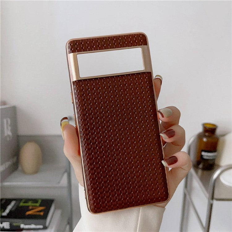 For Google Pixel 7 Pro 5G Anti-fall Textured Genuine Leather Coated TPU Phone Case Nano Electroplating Cell Phone Back Cover - Coffee