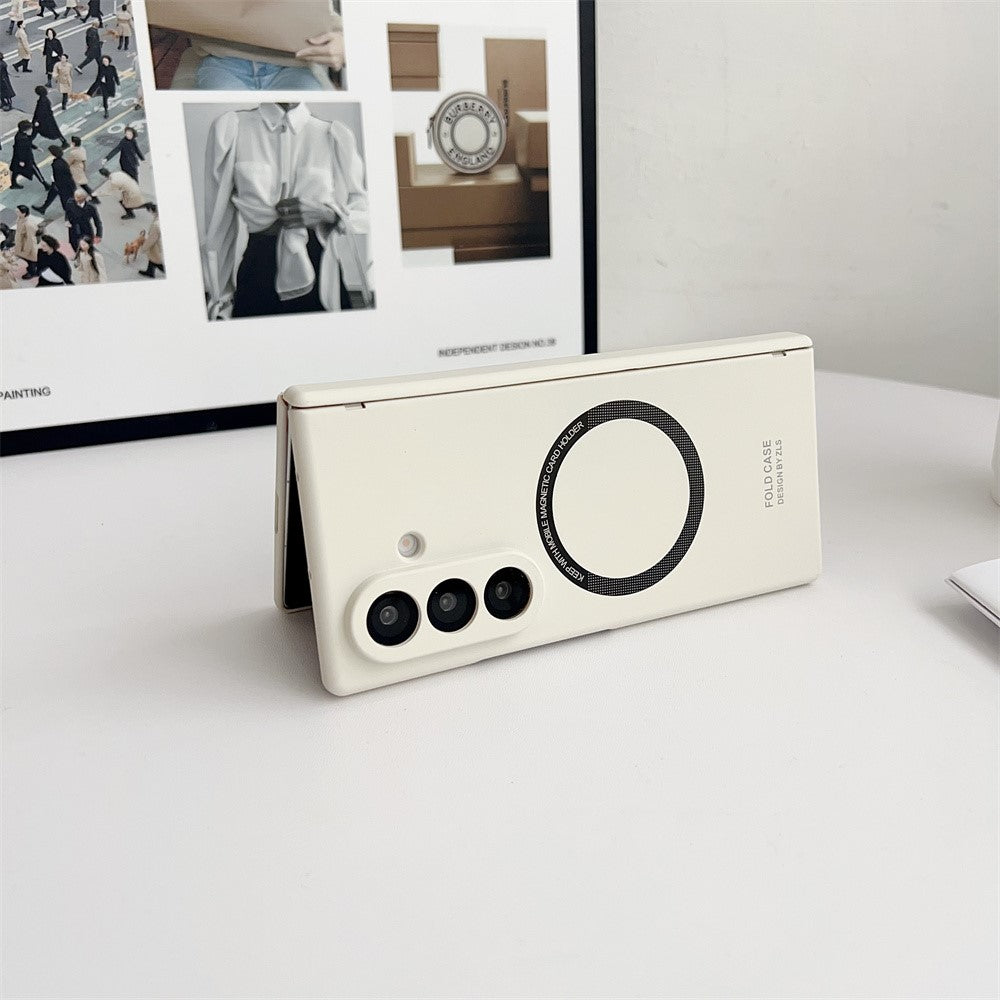 For Samsung Galaxy Z Fold7 5G Case Hard PC Phone Cover Compatible with MagSafe - White