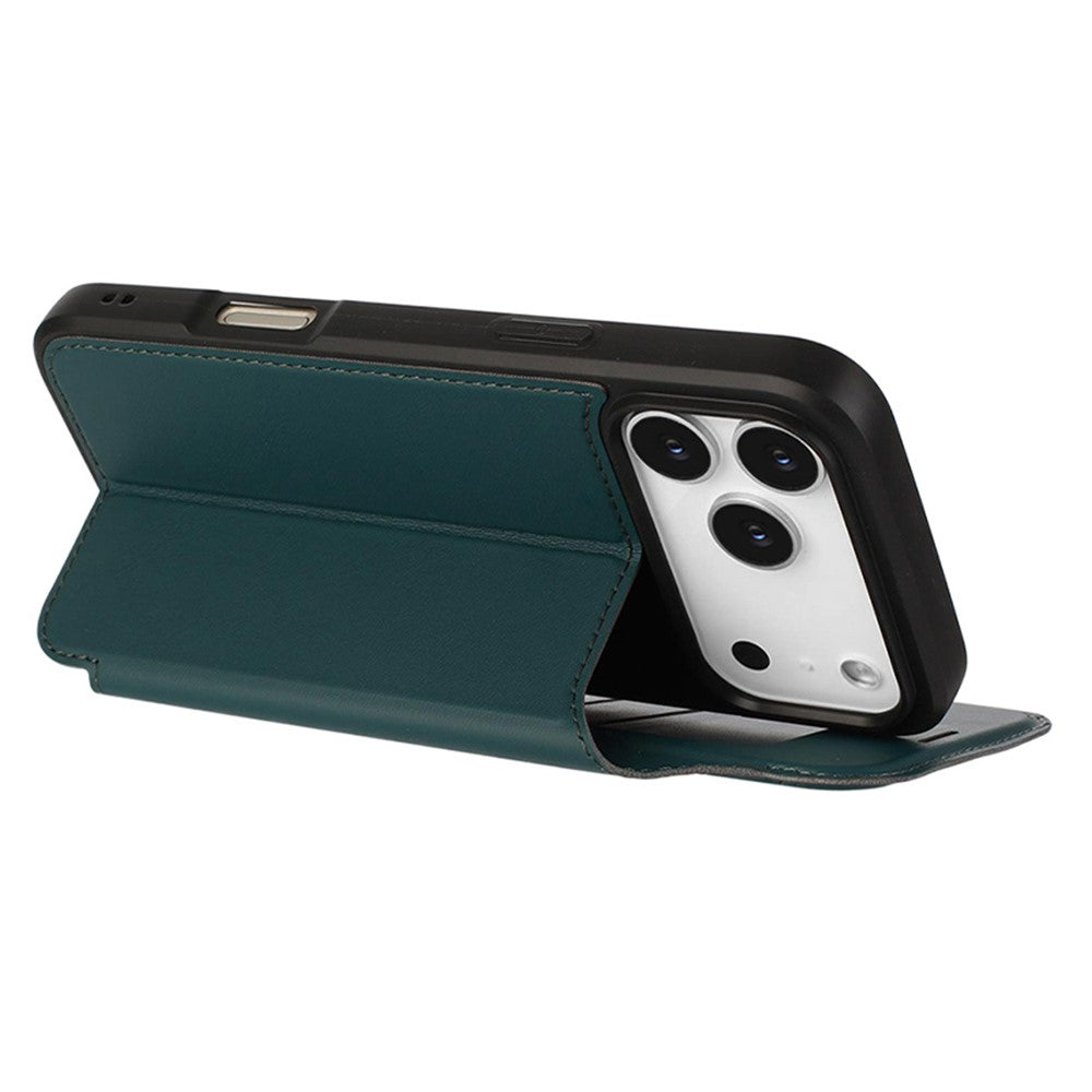 For iPhone 17 Pro Max Case Magnetic Closure Card Slot Leather Flip Phone Cover - Green