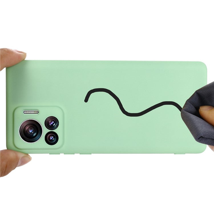 For Motorola Moto X30 Pro 5G / Edge 30 Ultra 5G Liquid Silicone Soft Touch Case Microfiber Lining Camera Protection Phone Cover with Strap - Green