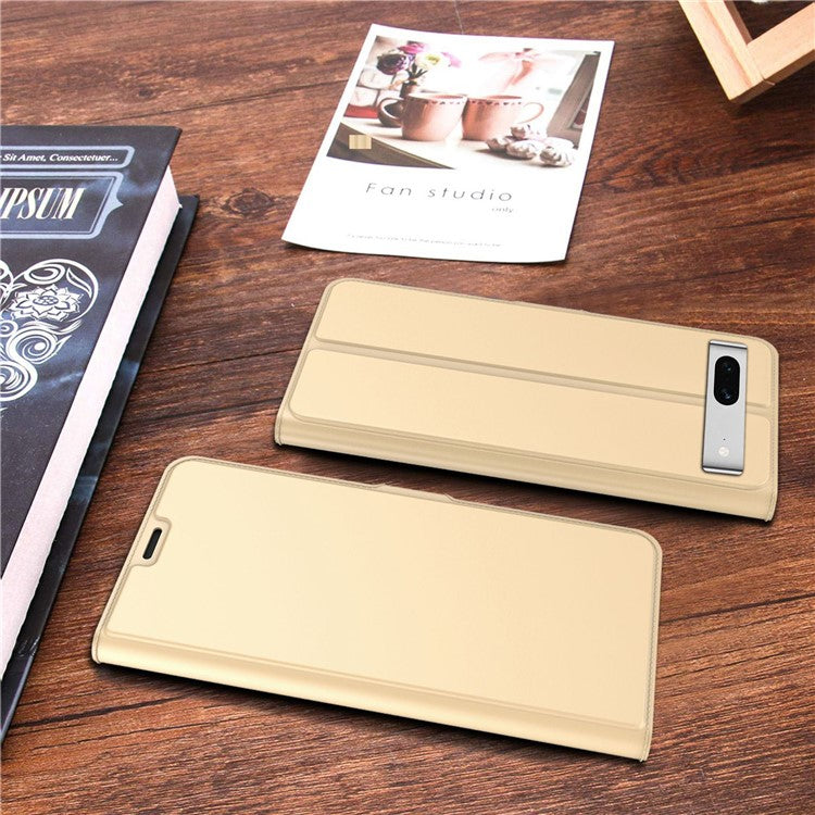 Flip Folio Phone Cover For Google Pixel 7 5G PU Leather Stand Card Holder Inner TPU Magnetic Anti-drop Phone Case - Gold