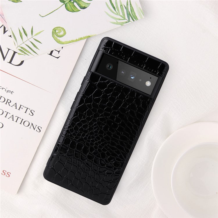 For Google Pixel 7 Pro 5G Anti-scratch Phone Case Textured PU Leather Coated TPU + PC Hybrid Cover - Crocodile Texture