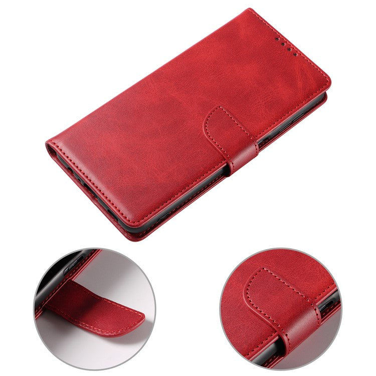For Google Pixel 7 5G Square Clasp Phone Cover Scratch-resistant Flip Leather Phone Case with Stand Wallet - Red