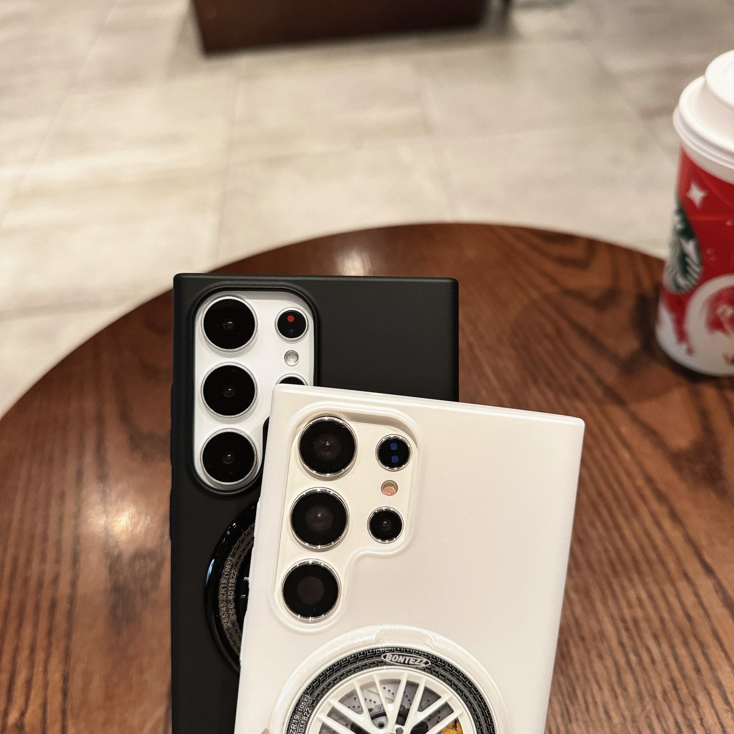 VOERO For Samsung Galaxy S24 Ultra PC Case Electroplating Kickstand Phone Case Built-In Rotating Gyro - Black