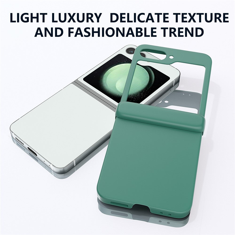 For Samsung Galaxy Z Flip7 FE 5G / Z Flip6 5G Case Skin-touch PC Phone Cover with Hinge Protection - Dark Green