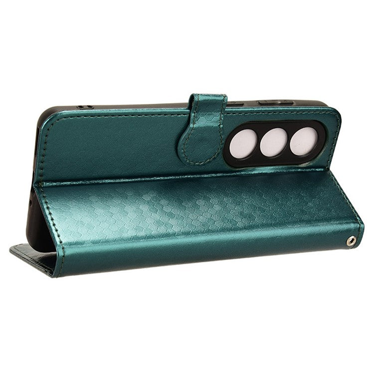 For OnePlus Nord CE4 5G Wallet Case Dots Imprinted Magnetic Phone Cover - Green