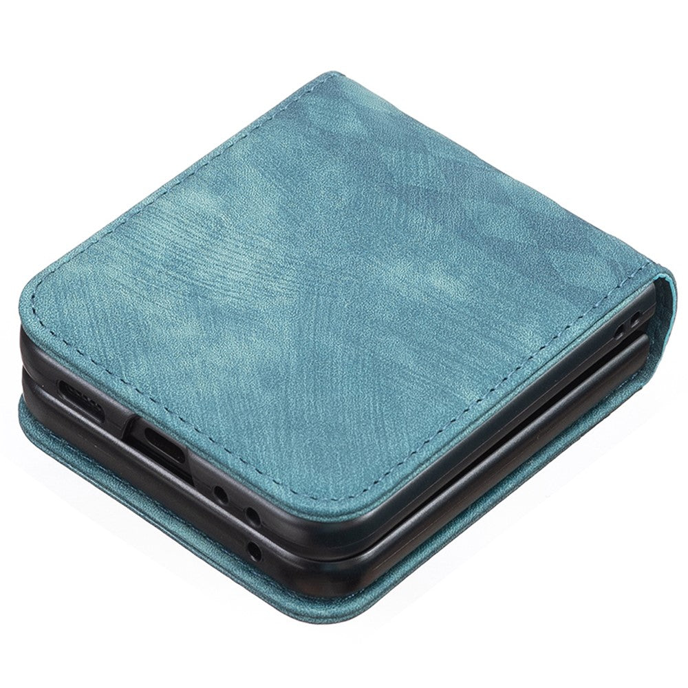 For Samsung Galaxy Z Flip7 FE 5G / Z Flip6 5G / Z Flip5 5G Case Grid Pattern Imprint Leather Shockproof Phone Cover - Green