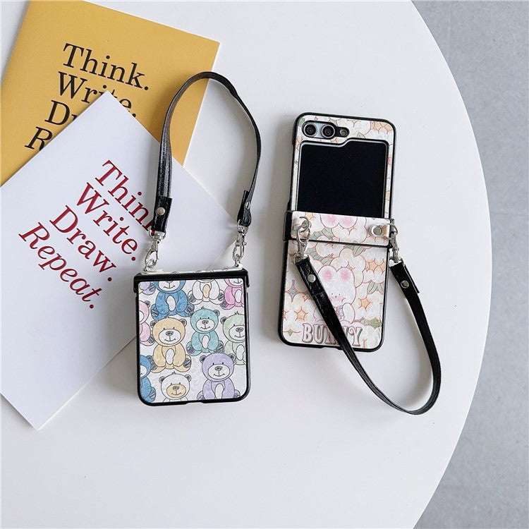 For Samsung Galaxy Z Flip5 5G Case Lacquered Cartoon Pattern Leather+PC Phone Cover with 2 Straps - Cartoon Bear