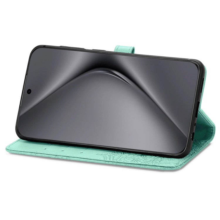 For Huawei Pura 70 Ultra Case PU Leather Mandala Flower Phone Cover with Strap - Green
