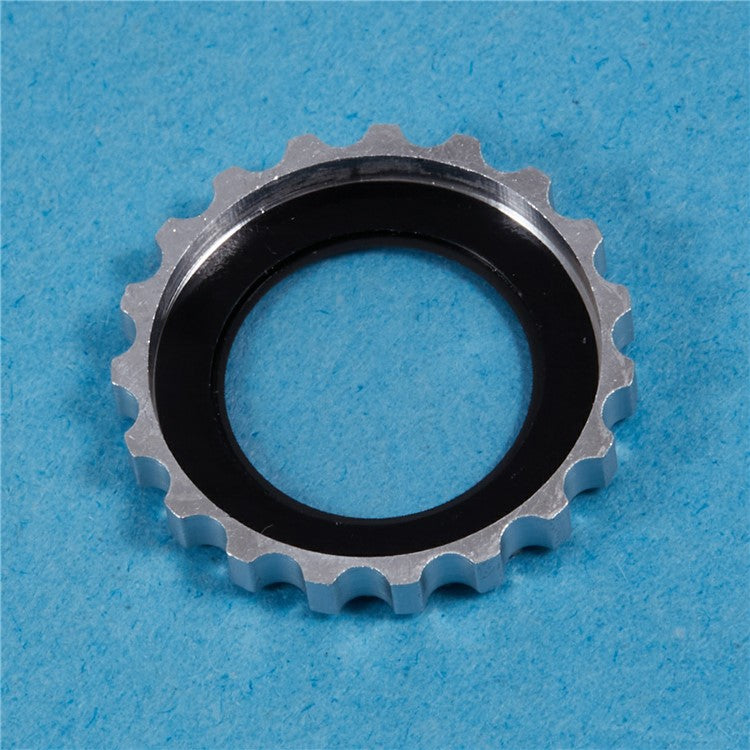 3Pcs / Set For iPhone 16 Pro / 16 Pro Max Camera Lens Protector Gear Shape Rhinestone Decor Corning Gorilla Glass Lens Film - Silver