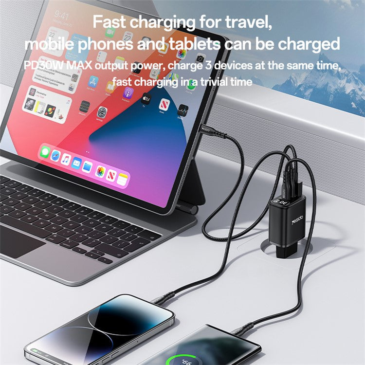 YESIDO YC69 Digital Display 30W Wall Charger 2 Type-C + 1 USB-A Phone Charging Adapter, EU Plug