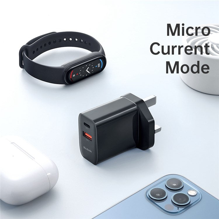 MCDODO MDD PD33W PD Dual Output Fast Compatible Charger Set USB A+USB C Charger Adapter Block with Type-C to Type-C Cable - UK Plug