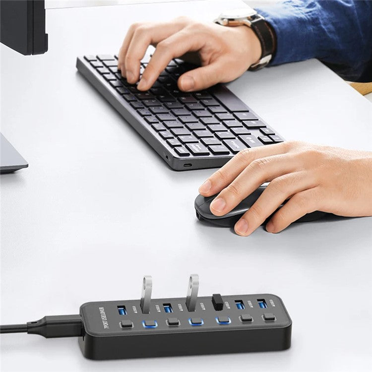 U307 7-Port USB 3.0 Hub Splitter without LED Lights with Individual On / Off Switches for PC / Smart TV