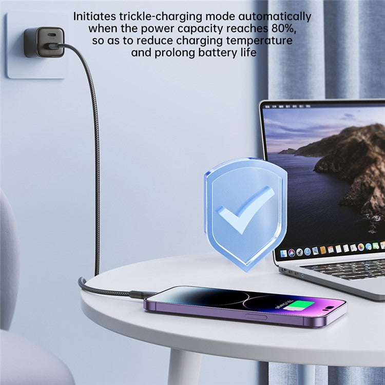 JOYROOM S-UL012A11 25cm Surpass Series USB-A to Lightning Data Cord 2.4A Fast Charging Cable for Power Bank - Black