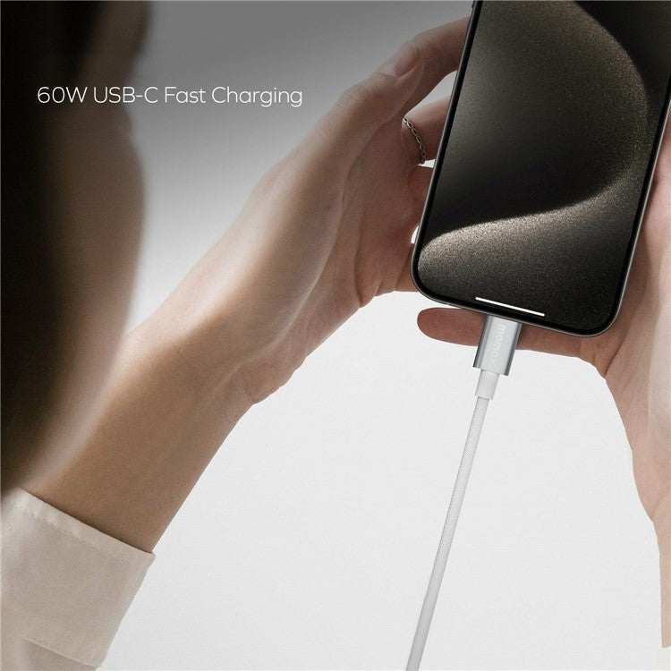 MOMAX Elite 1.5m USB C to USB C PD 60W Fast Charging Wire Nylon Braided Data Cable - Titanium Gold