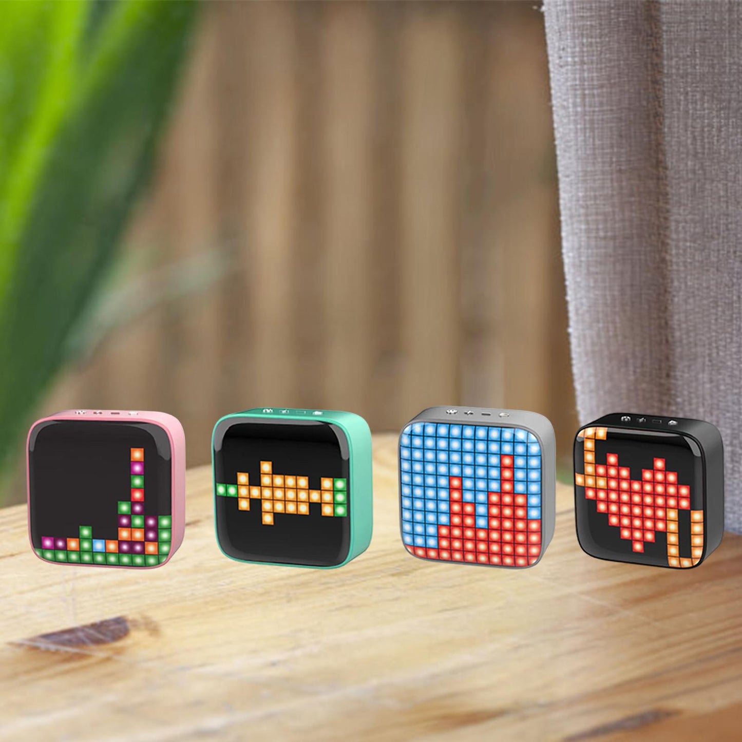 Portable Retro Bluetooth Pixel Art Speaker Outdoor Fashionable Pink