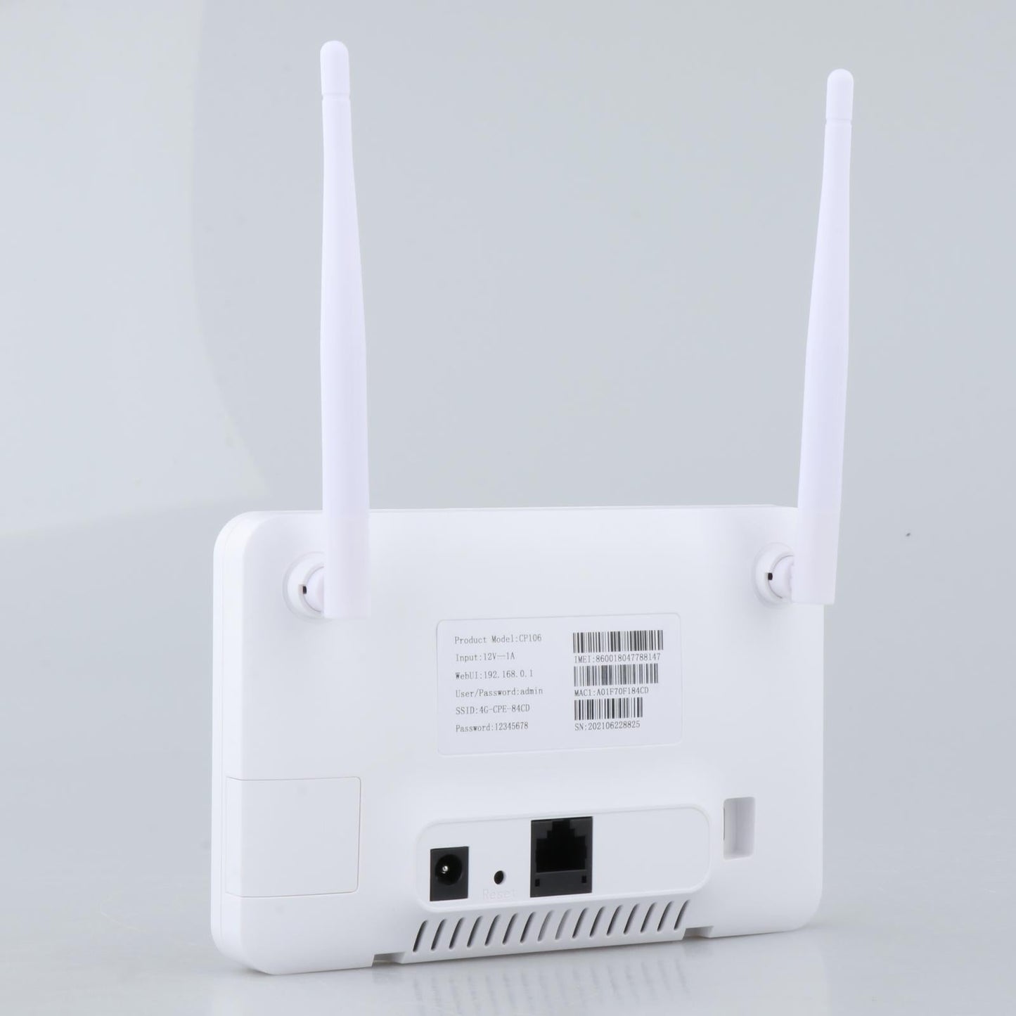WiFi Amplifierr with 2 High GAIN Antennas IEEE802.11B/G/N 2.4G for Home