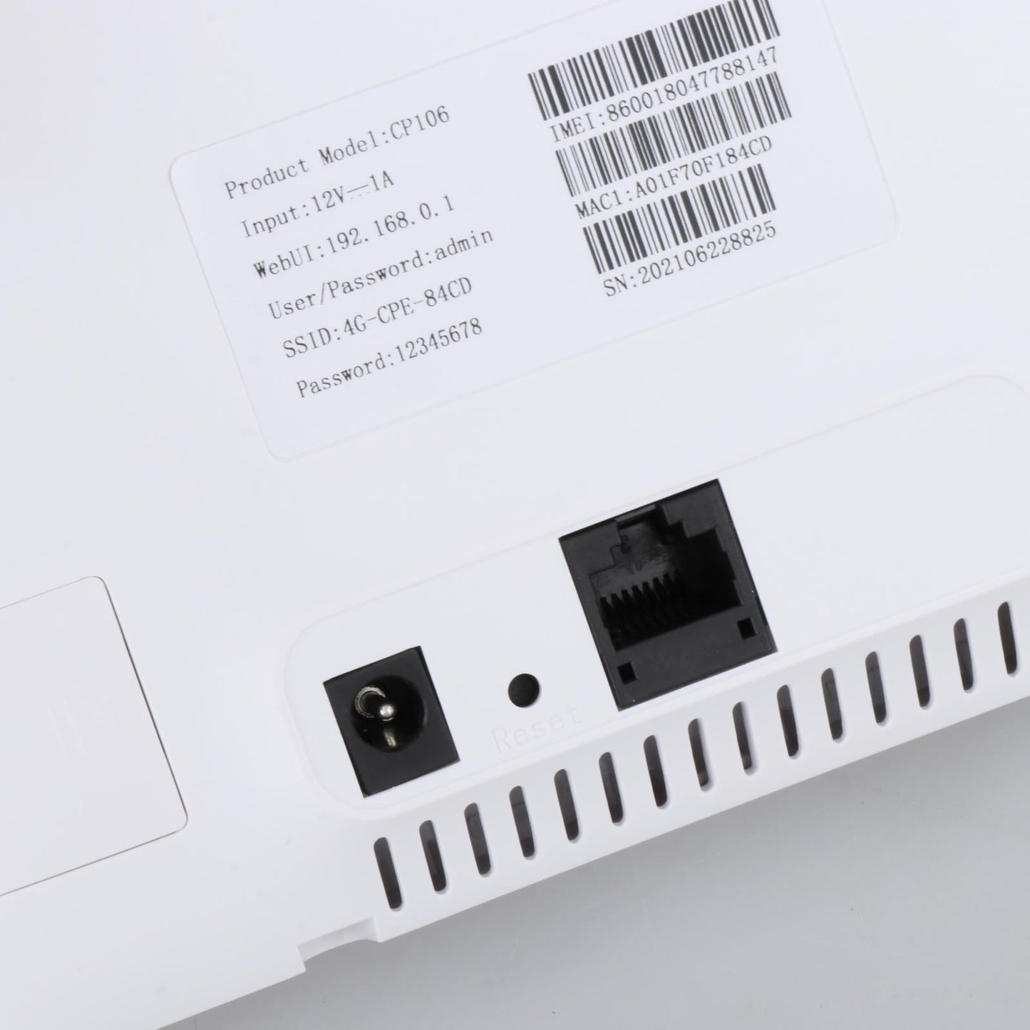 WiFi Amplifierr with 2 High GAIN Antennas IEEE802.11B/G/N 2.4G for Home