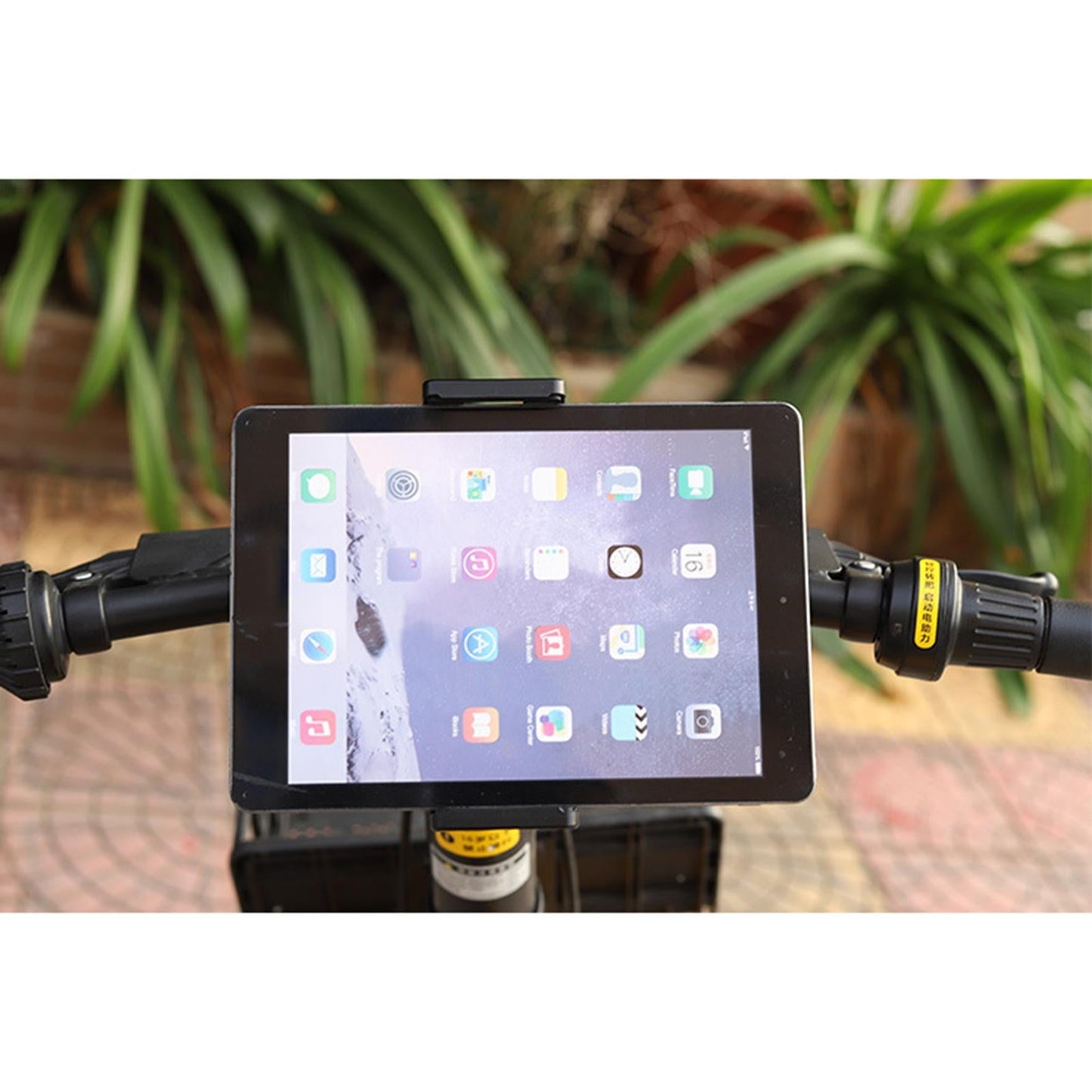 Bicycle Smartphone Mount Quick Release Adjustable Plastic Anti-Slip for Bike
