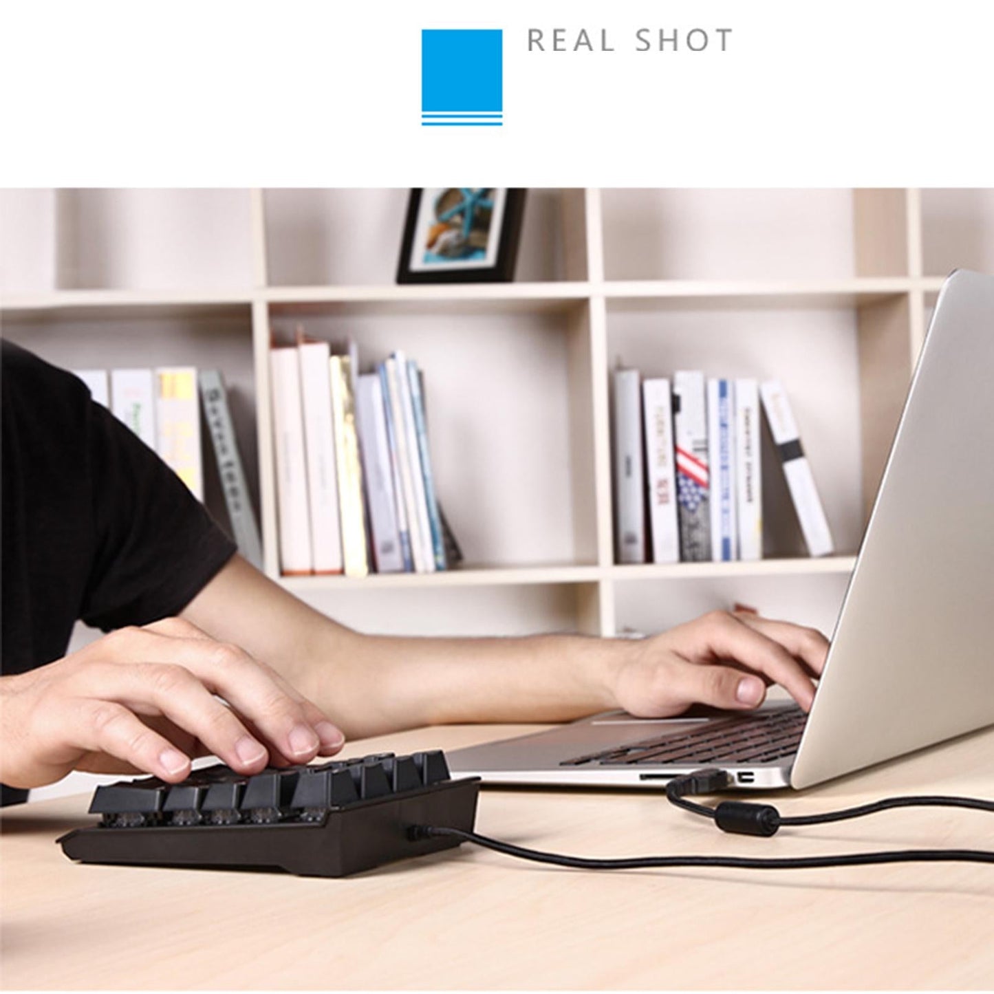 Wired Numeric Keypad Financial Accounting Laptop PC 22-Key Numpad Black