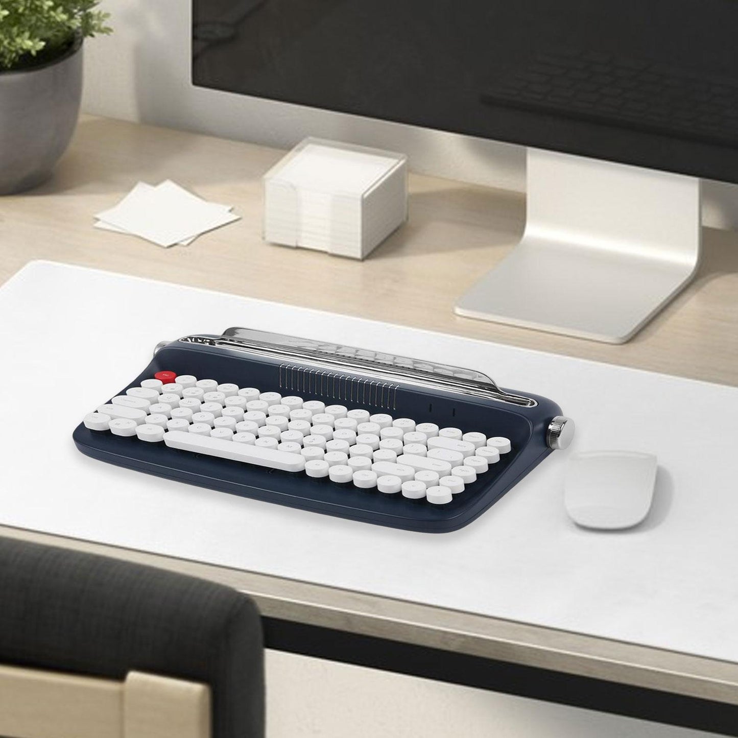 Typewriter Keyboard 84 Keys Bluetooth5.0 Professional Compact for Tablet navy