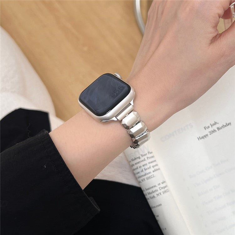 For Apple Watch Series 10 42mm / 9 8 7 41mm / SE (2023) SE (2022) SE 6 5 4 40mm / 3 2 1 38mm Watch Strap Zinc Alloy Band - Starlight