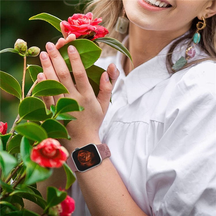 For Apple Watch Series 10 42mm / 9 8 7 41mm / SE (2023) SE (2022) SE 6 5 4 40mm / 3 2 1 38mm Rose Engraved Watch Strap Silicone Band - Smoky Purple