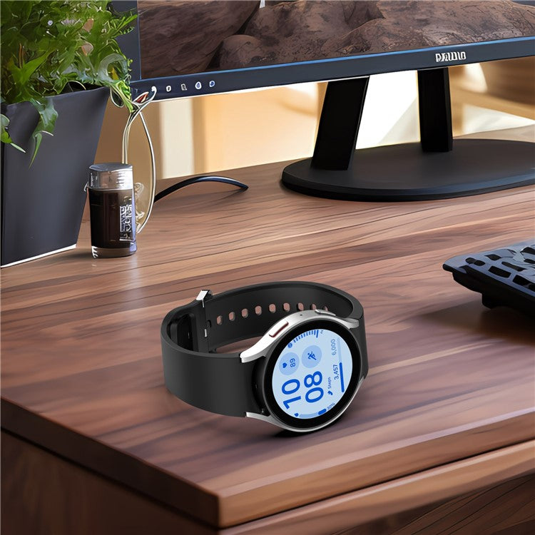 For Samsung Galaxy Watch4 / 5 / 6 / 7 40mm / Watch 5 Pro 45mm / Watch FE 40mm Wrist Band Silver Buckle Silicone Watch Strap - Orange