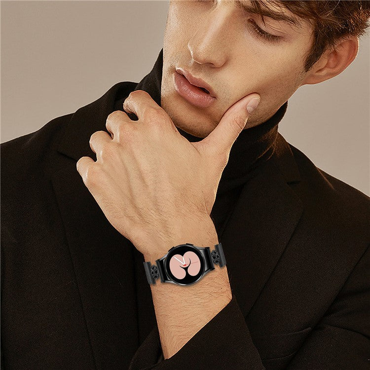 For Samsung Galaxy Watch 5 Pro / Watch 5 / Watch4 Milanese Watch Band Flower Stainless Steel Strap with Connector - Black