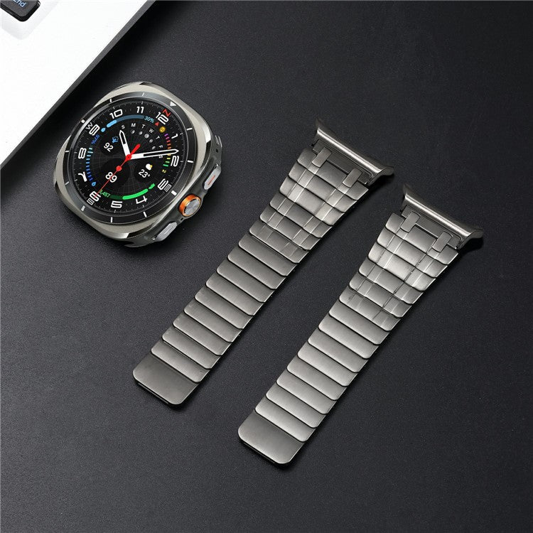 For Samsung Galaxy Watch Ultra 47mm Watch Band Magnetic Stainless Steel Replacement Strap - Titanium
