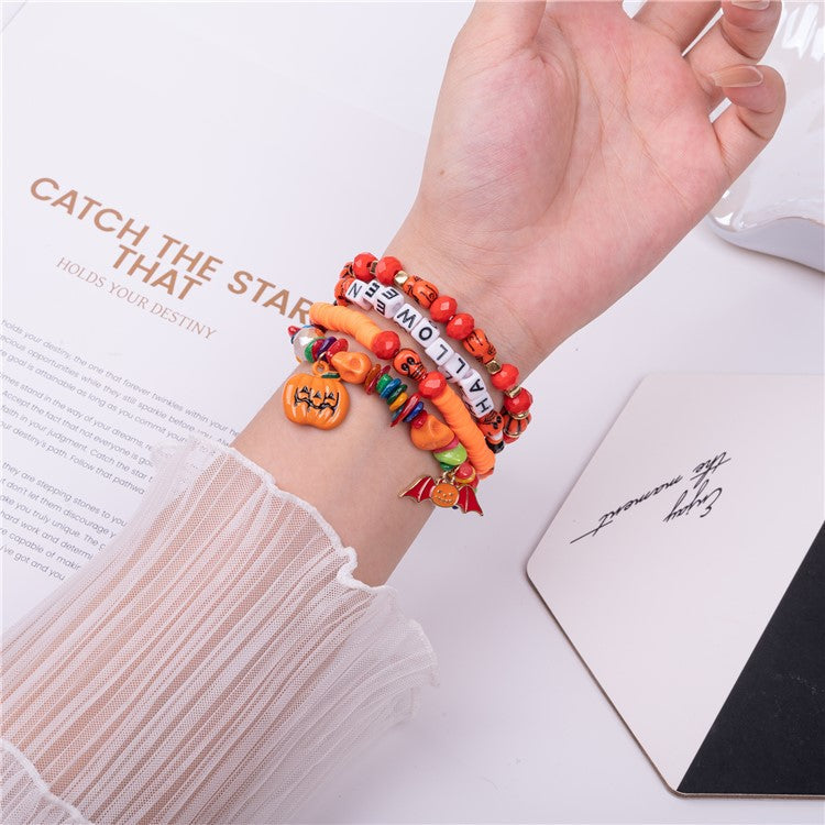 Halloween Beaded Strap for Apple Watch 10 46mm / Ultra 2 / Ultra 49mm / 9 8 7 45mm / SE (2023) SE (2022) SE 6 5 4 44mm / 3 2 1 42mm - HALLOWEEN Letters