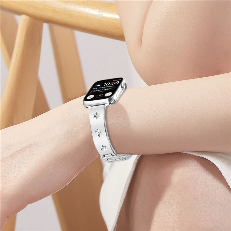 Replacement Strap for Apple Watch Series 10 46mm / Ultra 2 / Ultra 49mm / 9 8 7 45mm / SE (2023) SE (2022) SE 6 5 4 44mm / 3 2 1 42mm Metal Watch Band Snowflake Pattern, Silver