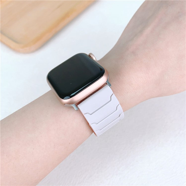 Silicone Strap for Apple Watch Series 10 9 8 7 SE 6 5 4 3 2 1 42mm 41mm 40mm 38mm Magnetic Band - Starlight+Pink