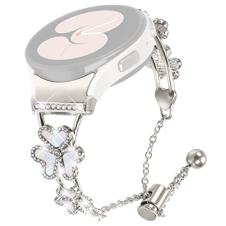 Metal Band with Quick Release Connector For Samsung Galaxy Watch6 44mm / 40mm / Watch6 Classic 47mm / 43mm Heart Clover Decor Watch Strap - Starlight