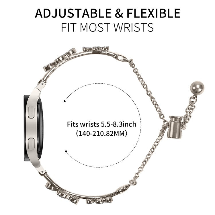 Metal Band with Quick Release Connector For Samsung Galaxy Watch6 44mm / 40mm / Watch6 Classic 47mm / 43mm Heart Clover Decor Watch Strap - Starlight