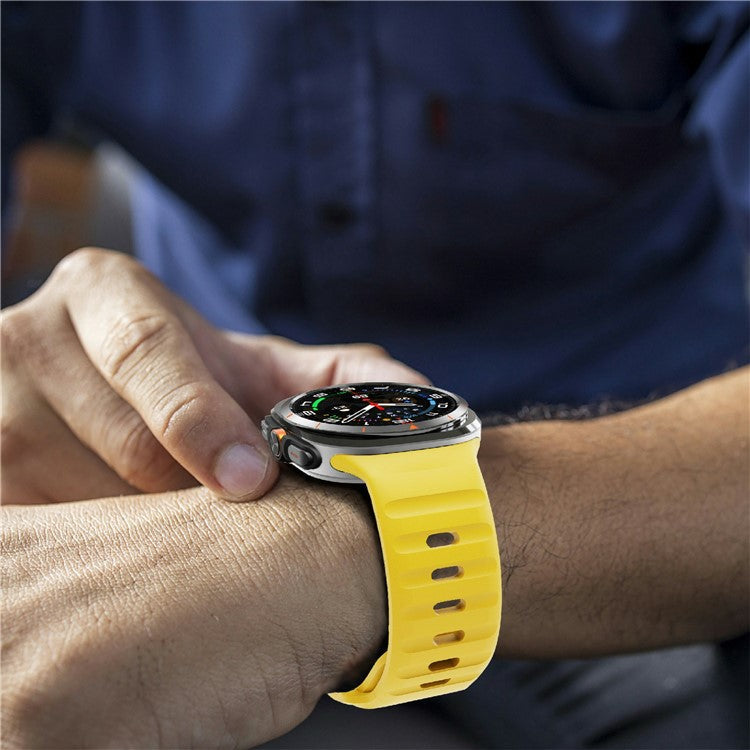 KALEBOL For Samsung Galaxy Watch Ultra 47mm Silicone Watch Band Wave Sport Wrist Strap - Yellow