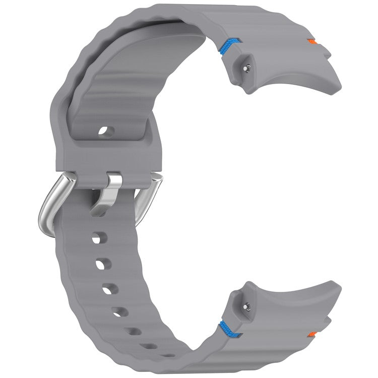 Silicone Strap for Samsung Galaxy Watch7 / 6 / 5 Pro / 5 Watch Band Wave Design with Silver Metal Buckle - Grey