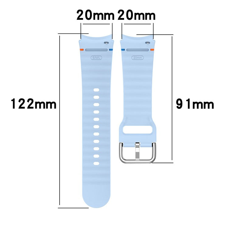 Silicone Strap for Samsung Galaxy Watch7 / 6 / 5 Pro / 5 Watch Band Wave Design with Silver Metal Buckle - Grey