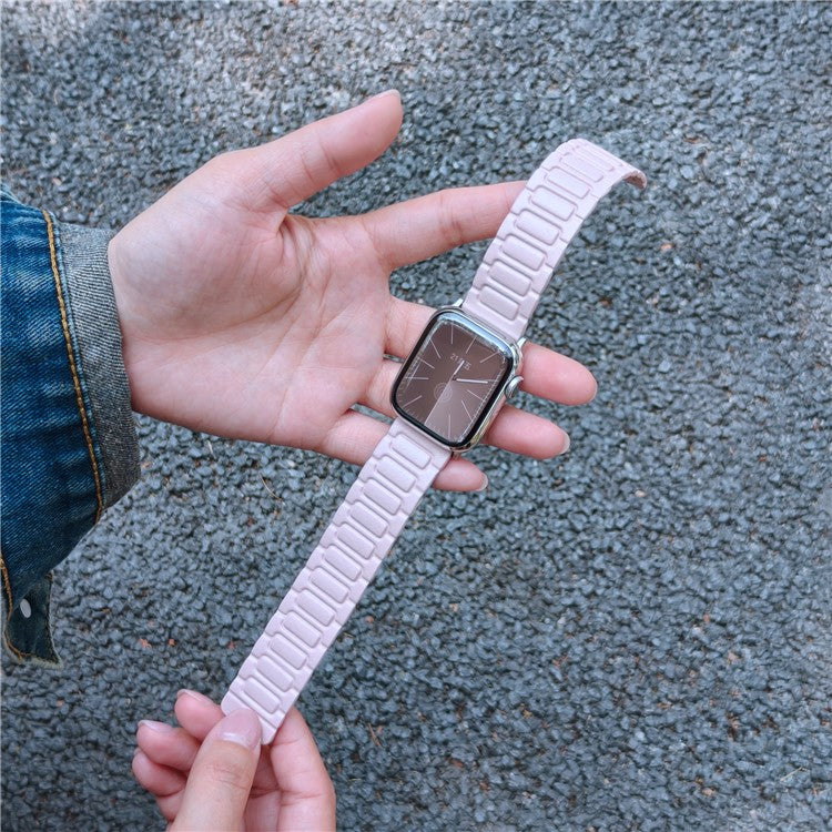 Watch Band For Apple Watch Series 10 Ultra 9 8 7 SE 6 5 4 3 2 1 46mm 49mm 45mm 44mm 42mm 3-Bead Magnetic Leather Strap - Light Pink