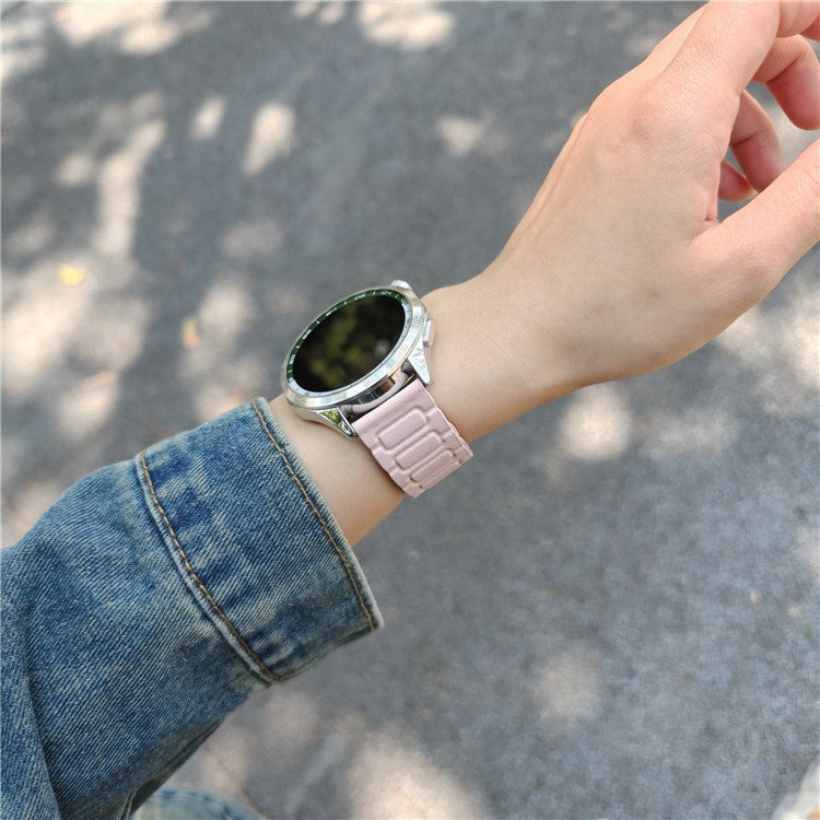 For Huawei Watch GT 5 46mm Watch Band 22mm Universal 3-Bead Magnetic Leather Strap - Light Pink