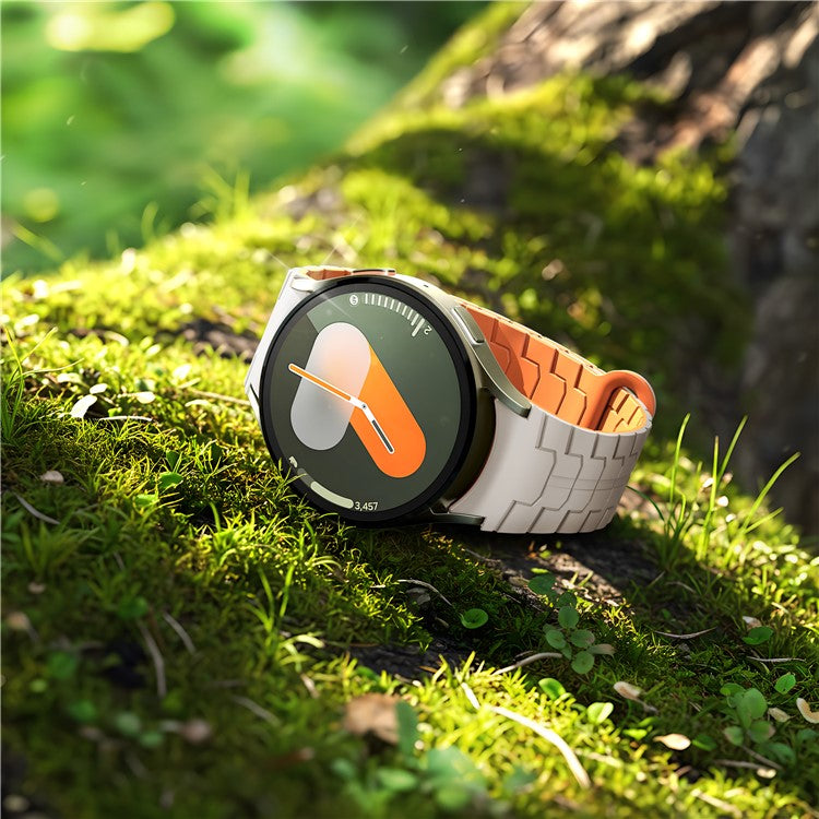 Watch Band for Samsung Galaxy Watch FE 40mm / Watch7 44mm 40mm Magnetic Dragon Scale Texture Silicone Strap - Starlight+Orange