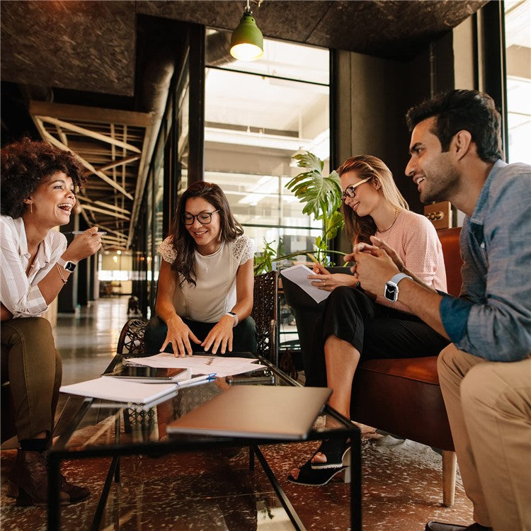 Magnetic Strap for Apple Watch Series 10 Ultra 9 8 7 SE 6 5 4 3 2 1 46mm 49mm 45mm 44mm 42mm Milanese Smart Watch Band - Rose Gold