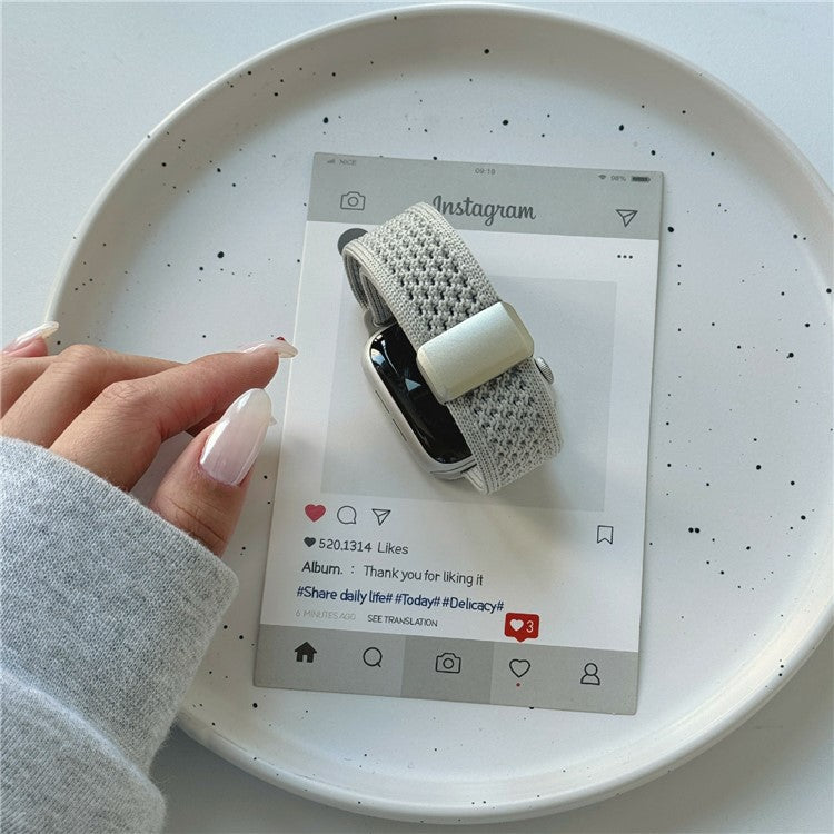 Magnetic Strap for Apple Watch Series 10 9 8 7 SE 6 5 4 3 2 1 42mm 41mm 40mm 38mm Nylon Watch Band - White / Starlight