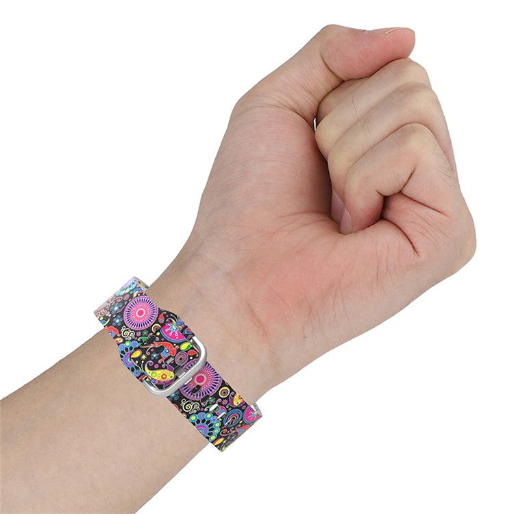 Pattern Printed Silicone Smart Watch Band Strap Replacement for Samsung Galaxy Watch6 40mm 44mm / Watch6 Classic 43mm 47mm / Watch 5 40mm 44mm / 5 Pro 45mm / Watch4 40mm 44mm - Camouflage Red