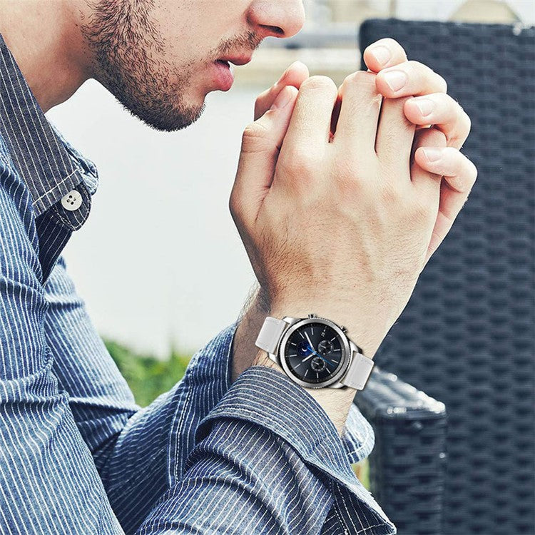 For Fossil Gen 5 Carlyle Cowhide Leather Soft Touch Wrist Strap 22mm Universal Watch Band with Stainless Steel Buckle - White