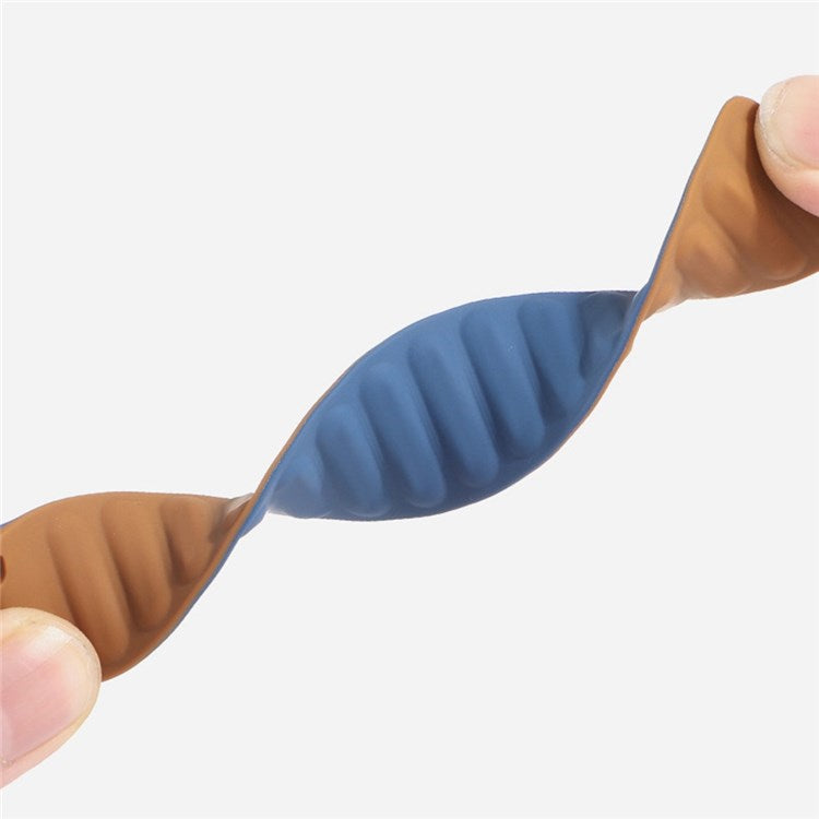 For Samsung Galaxy Watch4 40mm/44mm/Garmin Venu 2 Plus Silicone Watch Band 20mm Magnetic Wrist Strap Replacement - Indigo Blue