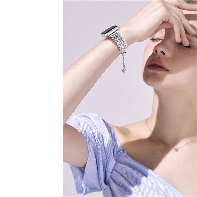 For Apple Watch Series 10 42mm / 9 8 7 41mm / 6 5 4 SE SE (2022) SE (2023) 40mm / 3 2 1 38mm Easy Adjustment Watch Band Pearl Decor Replacement Wrist Strap - Silver