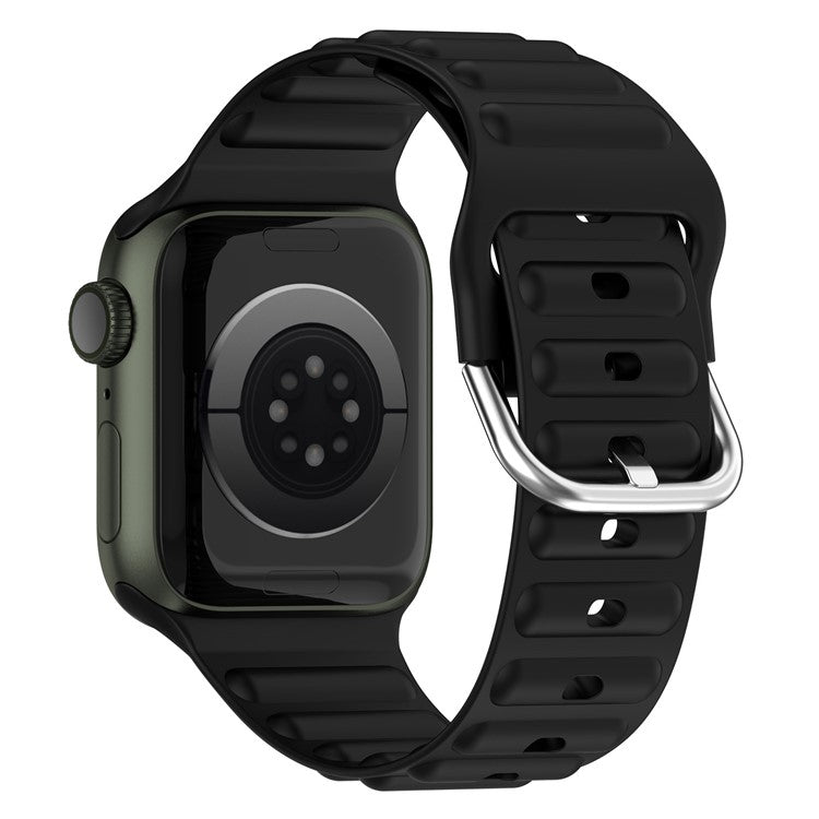 For Apple Watch Series 10 46mm / Ultra 2 Ultra 49mm / Series 9 8 7 45mm / 6 5 4 SE (2023) SE (2022) SE 44mm / 3 2 1 42mm Wave Design Silicone Watch Band Square Buckle Wrist Strap - Black