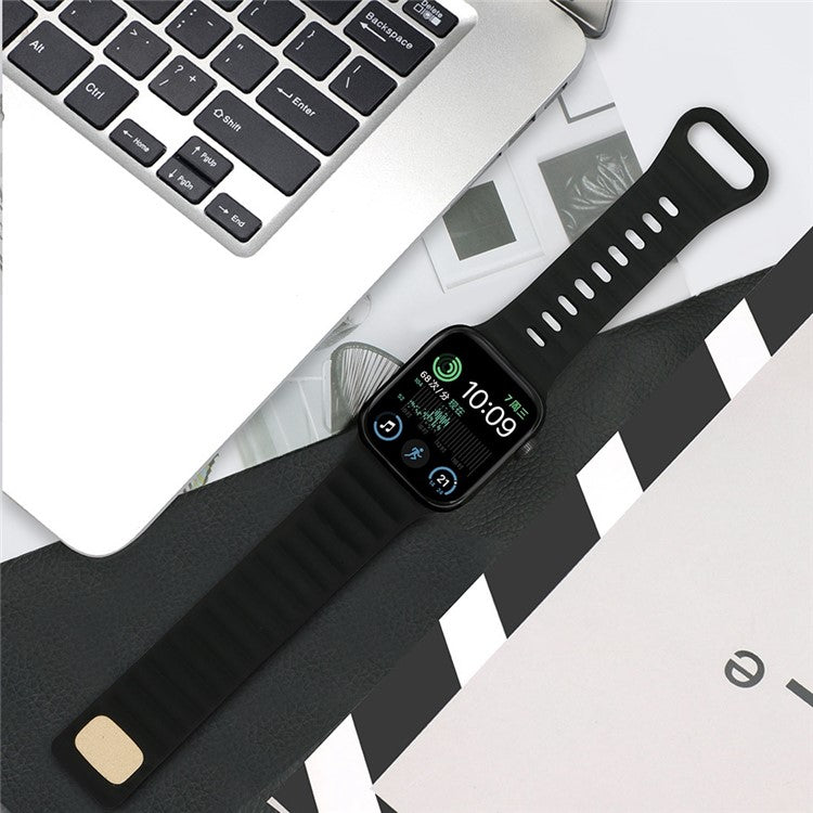 For Apple Watch Series 10 46mm / Ultra 2 Ultra 49mm / Series 9 8 7 45mm / 6 5 4 SE (2023) SE (2022) SE 44mm / 3 2 1 42mm Quick Release Silicone Watch Strap Watchband with Button - Black