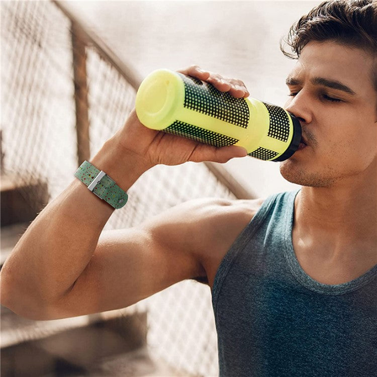 For Garmin Vivoactive 4 / Venu2 Pattern Printed Soft Silicone Band 22mm Adjustable Watch Strap with Stainless Steel Buckle - Green Yellow / Transparent  Green